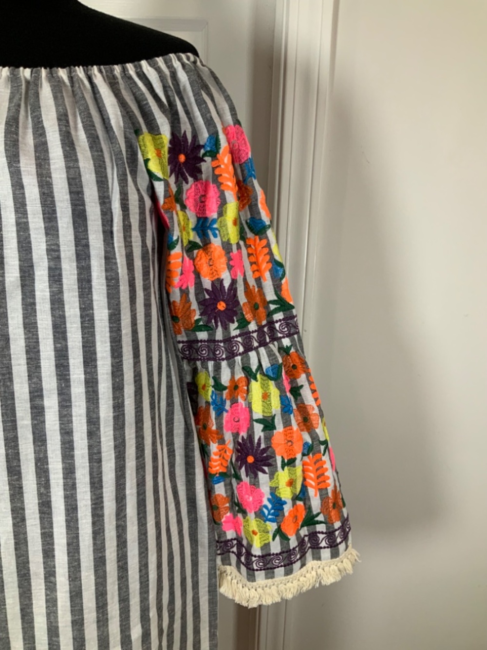 Boho Embroidered Floral Striped Fringe Tunic Shift Dress Large Philosopy - Picture 4 of 10